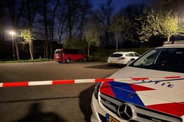Verdachte vlucht na aanrijding in Wijdenes