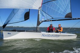 Sportief aangepast zeilen in de SKUD bij WSV Hoorn