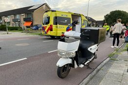 Scooterrijder in botsing met auto in Bovenkarspel