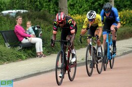 Van Nierop de sterkste in Ronde van Obdam