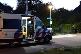 Scooterrijders botsen in Venhuizen, twee gewonden
