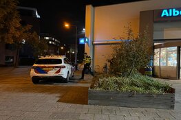 Melding van steekincident bij supermarkt in Hoorn