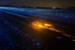 Auto te water in Venhuizen