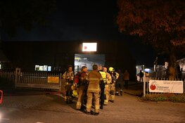 Brand bij timmerfabriek in Zwaagdijk-Oost