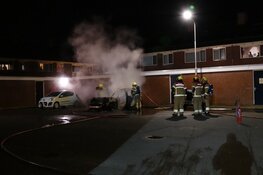 Auto door brand verwoest in Bovenkarspel