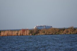 Brand op cruiseschip nabij Enkhuizen