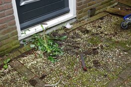 Politie zoekt getuigen van ontploffing bij woning