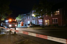 Bewoners staan urenlang buiten na sterke benzinelucht aan Palissade in Hoorn