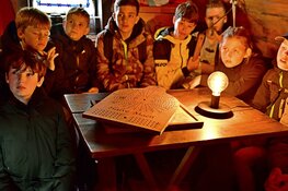 Museum schip Halve Maen verwelkomt de eerste groepen scholieren in Enkhuizen
