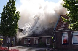 Felle brand verwoest woning in Wervershoof