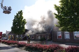 Felle brand verwoest woning in Wervershoof