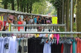 Rondje Venhuizen, wielrennen, jaarmarkt en muziek op zondag 2 juli.