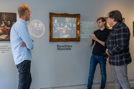 Mini-expositie Westfries Museum bij Grand Café Turf