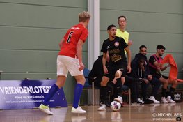 Hovocubo ten koste van Zeemacht verder in bekertoernooi