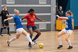 Vrouwen Hovocubo strijdbaar ten onder tegen landskampioen FC Marlène