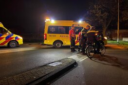 Vrouw valt met elektrische fiets in Enkhuizen