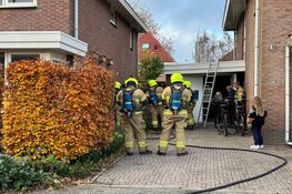 Brand bij garage aan De Zoutman in Oostwoud