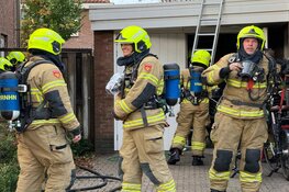 Brand bij garage aan De Zoutman in Oostwoud