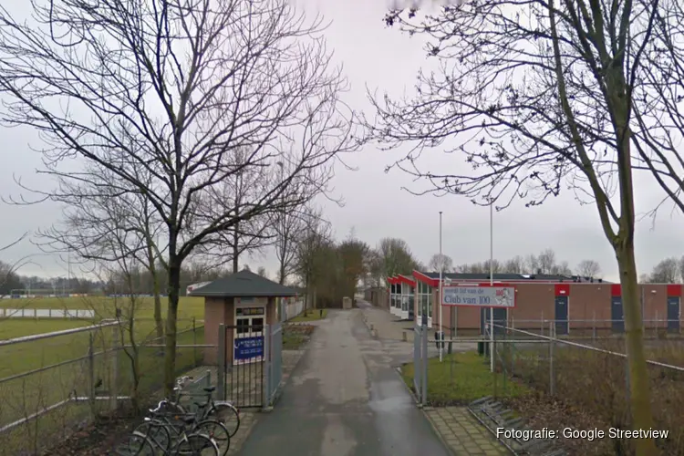 De Zouaven scoort er na de rust op los tegen SV Hoofddorp