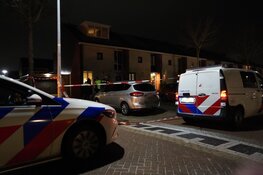 Man overloopt inbrekers in Avenhorn en wordt neergestoken