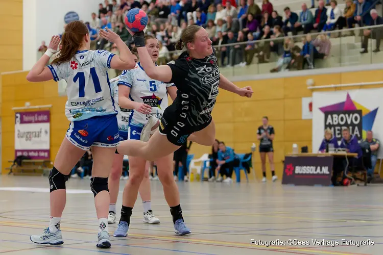 SEW kan VOC niet van twintigste competitiezege afhouden