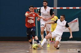 Hovocubo op voorsprong in play-offs om landstitel