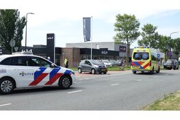 Fietser gewond na botsing met auto in Schagen