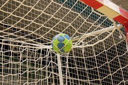 SEW wint handbalderby tegen Volendam