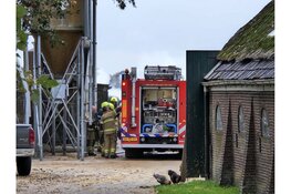 Brand op terrein van geitenhouderij in Schagerbrug