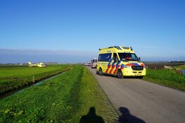 Zwaargewonde bij autobrand op Vereweg in Medemblik