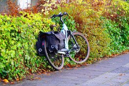 Ongeval op Draafsingel in Hoorn: politieonderzoek na botsing met fietser