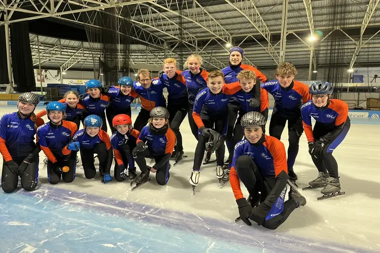 Reünie Schaatstrainingsgroep Hoorn: herinneringen ophalen of opnieuw kennismaken