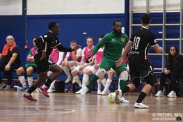 Hovocubo/Veerhuys verliest thuis en moet plaats in kampioensgroep bewerkstelligen in derby tegen FC Marlène