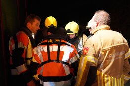 Melding van auto te water langs Westfrisiaweg in Bovenkarspel