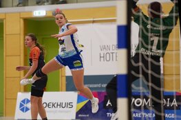 SEW maatje te groot voor Volendam in Noord-Hollandse derby