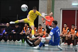 Hovocubo/Veerhuys kansloos onderuit bij Tigers Roermond