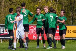 Grasshoppers gelooft nog in kansen na zwaarbevochten zege op Schagen United
