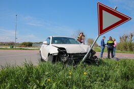 Veel schade bij botsing in Andijk