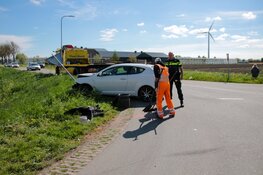 Veel schade bij botsing in Andijk