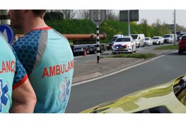 Schade na aanrijding op kruising bij Berkhout