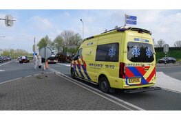 Schade na aanrijding op kruising bij Berkhout