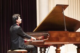 Martin Oei presenteert "The Sound of Revolution" in Enkhuizen