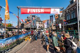 Zonnige 15e editie Fiets4Daagse Hoorn laat ruim 1.000 fietsers stralen
