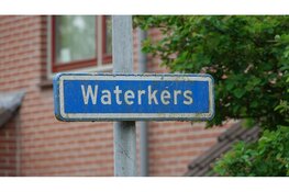 Nepagent probeert oplichting bij woonhuis in Zwaag, politie start zoektocht