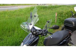 Scooter en fatbike botsen op fietspad langs A.C. de Graafweg in Opmeer