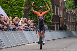 Quinten Veling de sterkste in teruggekeerde Oranjeronde van Enkhuizen