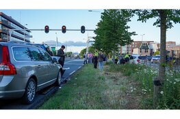 Automobilist aangehouden na flinke botsing op Provincialeweg