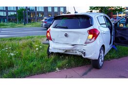 Automobilist aangehouden na flinke botsing op Provincialeweg