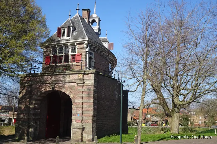 Derde historische stadswandeling van Oud Hoorn in 2025: Vesting Hoorn, Wallen en Torens.