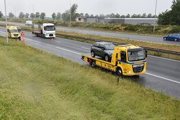 Automobilist belandt in de berm langs A7 t.h.v. Berkhout